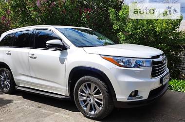 Toyota Highlander  2014