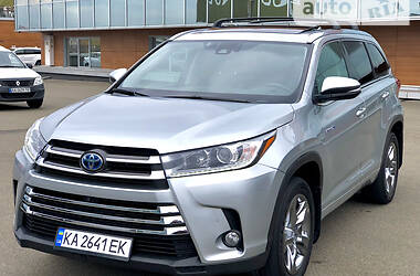 Toyota Highlander Limited AWD 2017