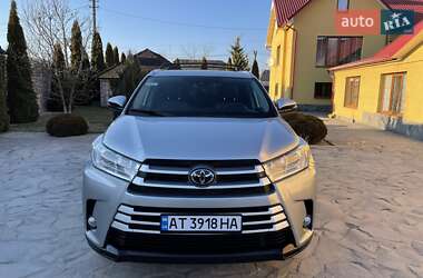 Toyota Highlander  2018