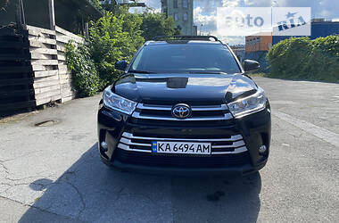 Toyota Highlander XLE 2018