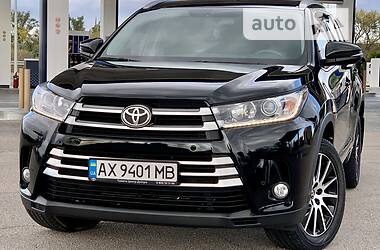 Toyota Highlander  2019