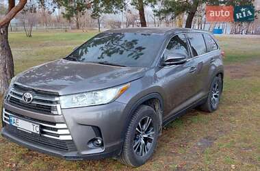 Toyota Highlander 2019