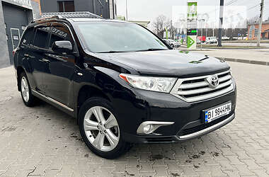 Toyota Highlander  2013