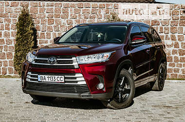 Toyota Highlander XLE 2018