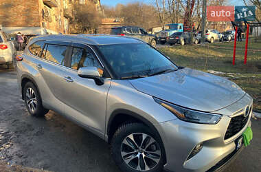 Toyota Highlander  2022