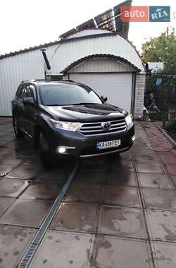 Toyota Highlander 2011