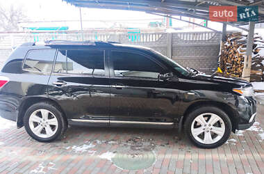 Toyota Highlander  2011