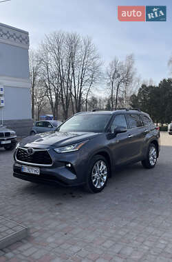 Toyota Highlander  2020