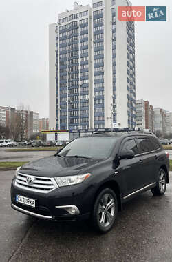 Toyota Highlander  2011