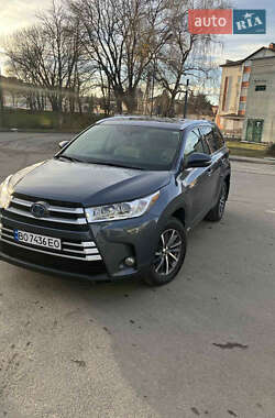 Toyota Highlander  2018