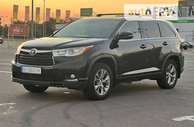 Toyota Highlander  2014