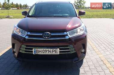 Toyota Highlander 2019