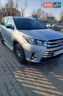 Toyota Highlander 2018
