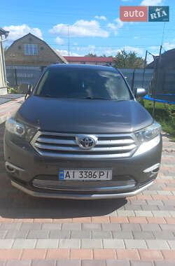 Toyota Highlander  2010