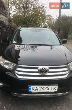 Toyota Highlander  2012