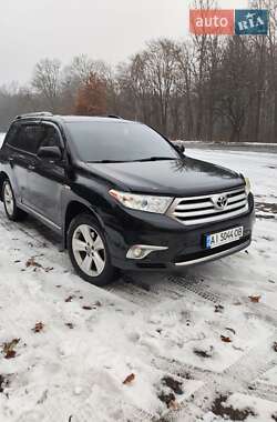 Toyota Highlander  2011
