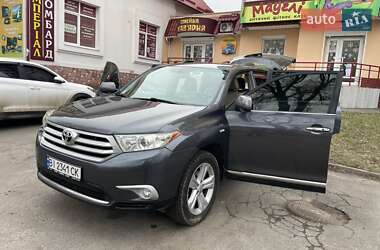 Toyota Highlander 2013