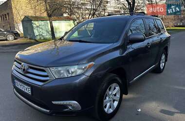 Toyota Highlander  2012