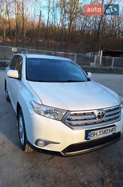 Toyota Highlander 2011