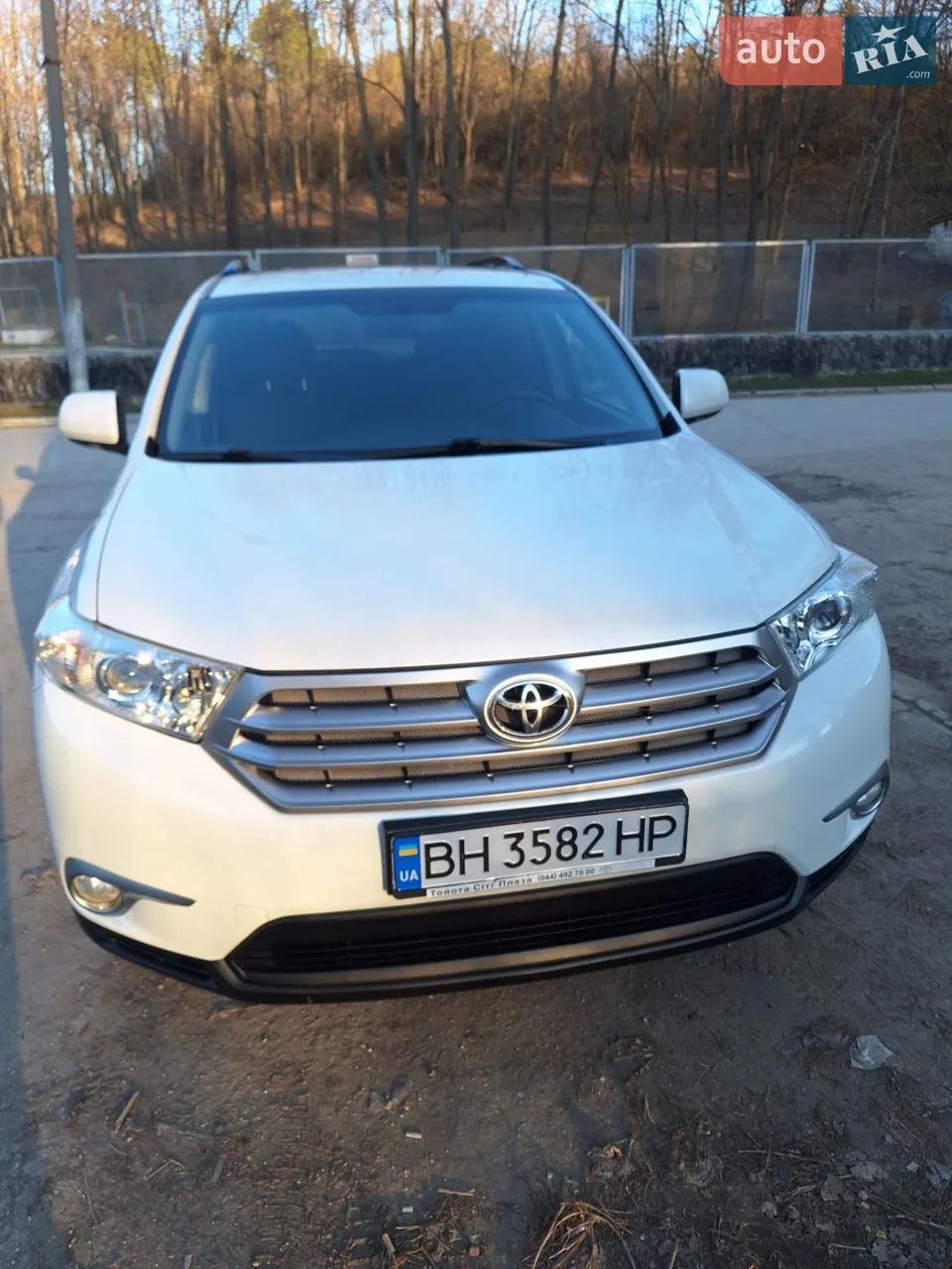 2011 Toyota Highlander - мініатюра 2