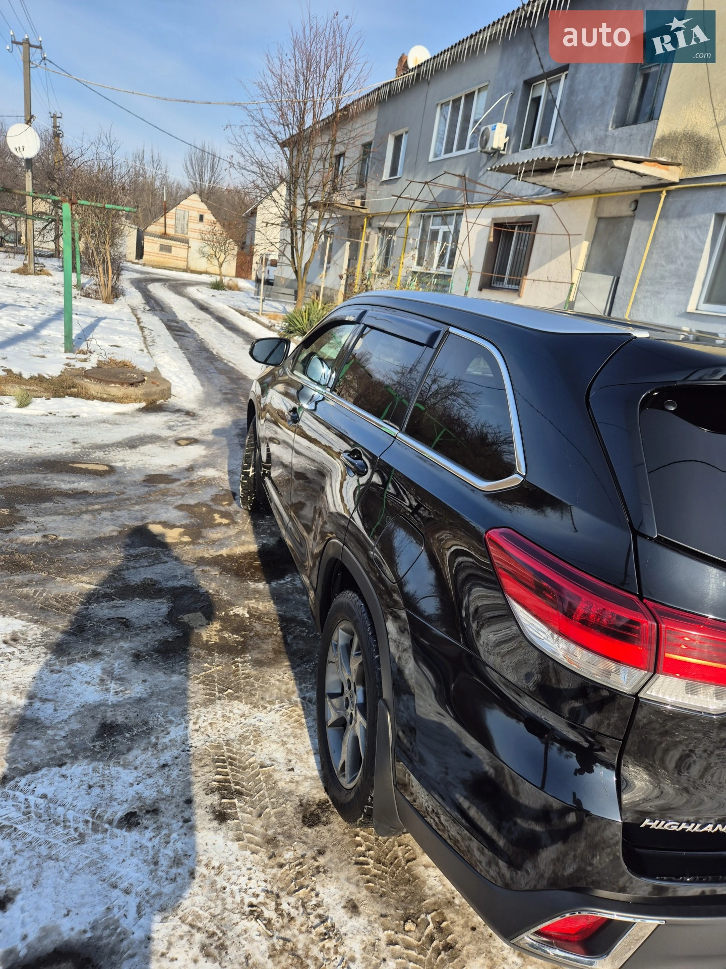 Toyota Highlander 2018 VIN 5TDDZRFH00S847736 фото оголошення 5 з 17