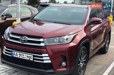Toyota Highlander 2017