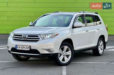 Toyota Highlander  2013