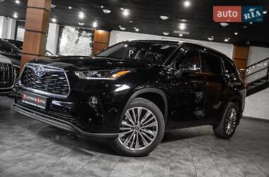 Toyota Highlander 2024