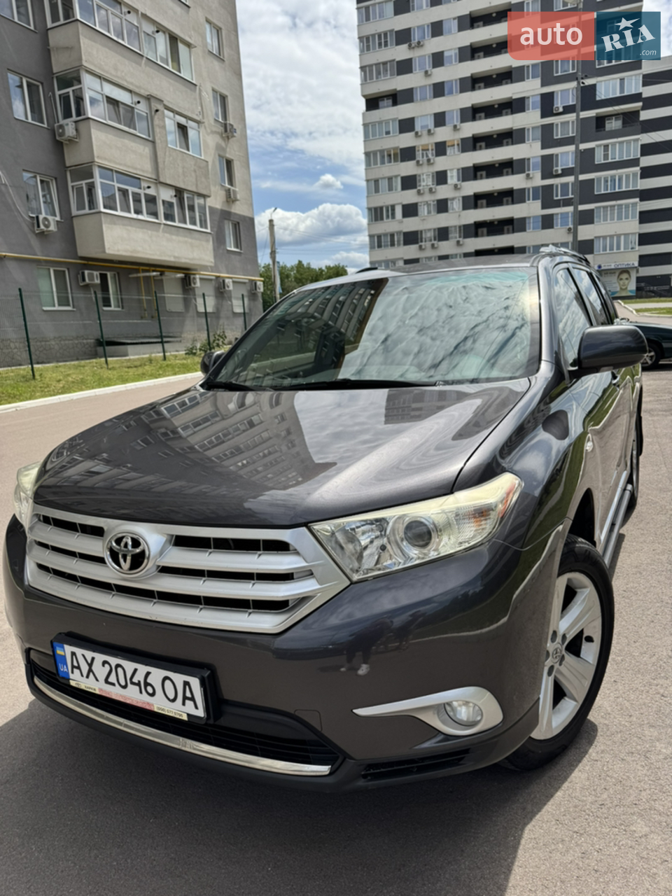2011 Toyota Highlander - мініатюра 2