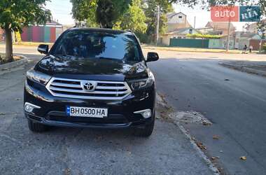 Toyota Highlander  2012
