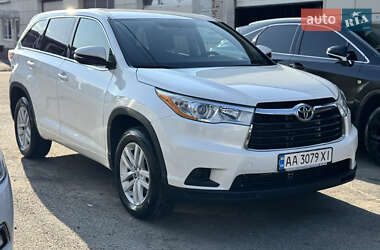 Toyota Highlander 2015