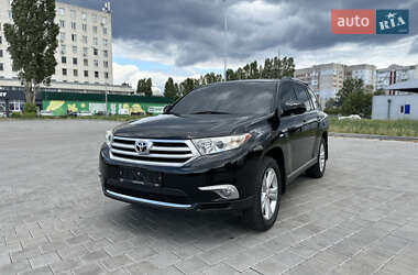 Toyota Highlander  2012