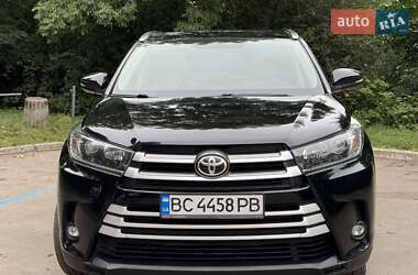 Toyota Highlander 2015