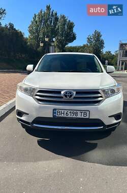 Toyota Highlander 2013