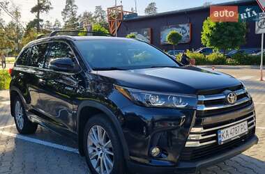 Toyota Highlander  2015
