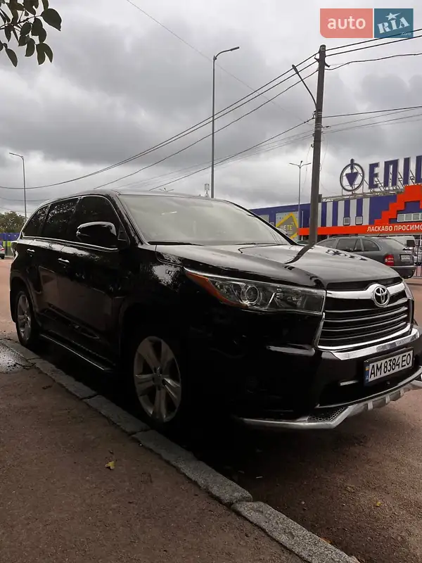 Toyota Highlander 2015