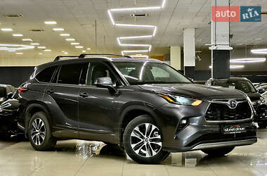 Toyota Highlander 2022