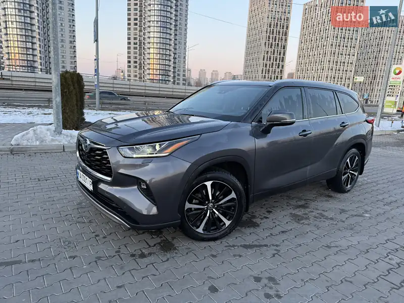 Toyota Highlander 2022