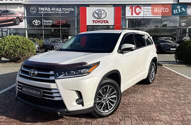 Toyota Highlander  2017