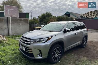 Toyota Highlander  2017