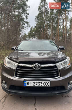 Toyota Highlander  2014