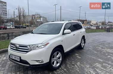 Toyota Highlander 2013