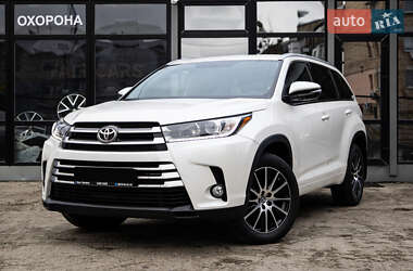 Toyota Highlander  2019