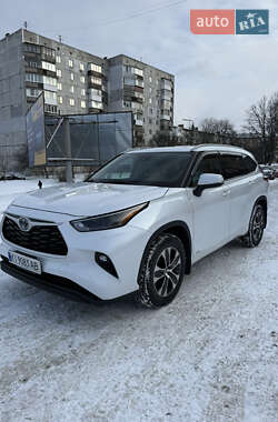 Toyota Highlander  2022