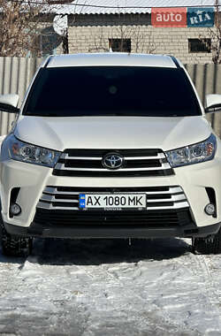 Toyota Highlander  2019