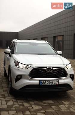 Toyota Highlander  2022