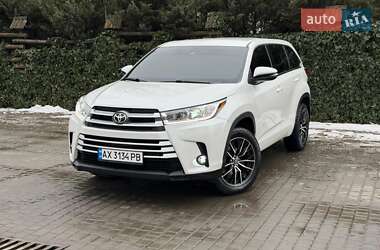 Toyota Highlander 2017