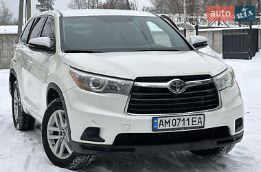 Toyota Highlander 2016