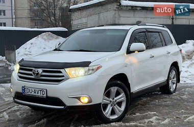 Toyota Highlander  2011