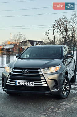 Toyota Highlander 2017